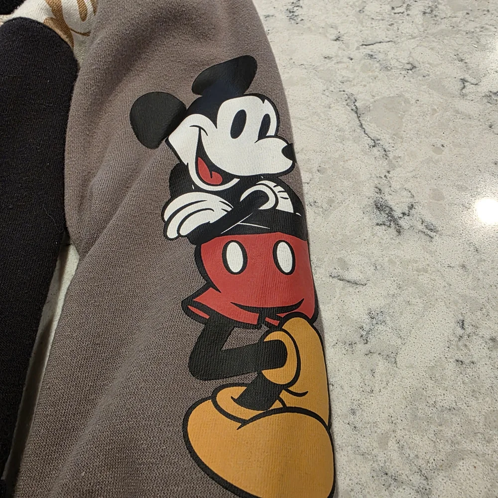 Disney 